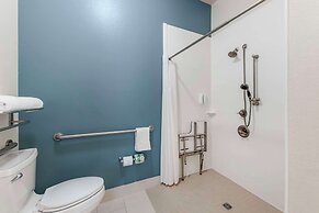 Sleep Inn & Suites Norman near University