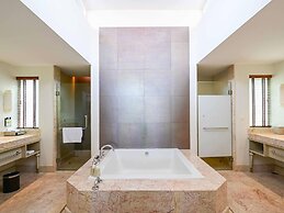 Pullman Phuket Panwa Beach Resort