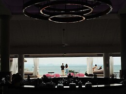 Pullman Phuket Panwa Beach Resort