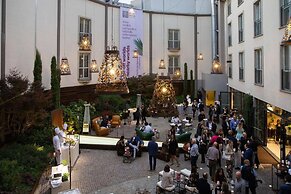 Winter Garden Hotel - Bergamo Airport