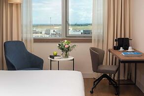 NH Lyon Airport
