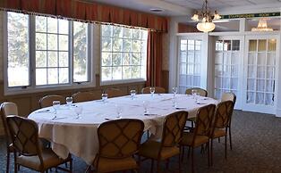 Stafford's Bay View Inn