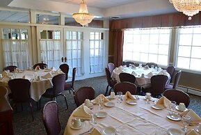 Stafford's Bay View Inn