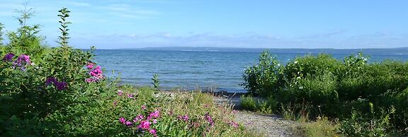 Stafford's Bay View Inn