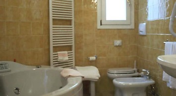 Hotel Bernina
