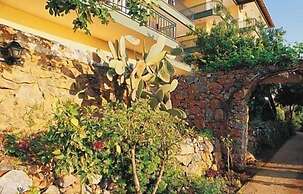 Bella Vista Suit Hotel