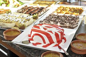 Bella Vista Suit Hotel