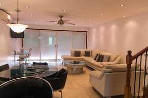 HBK Villa Rentals at Jolly Harbour