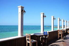 Glunz Ocean Beach Hotel & Resort