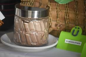 Like U Hotel Brasilia