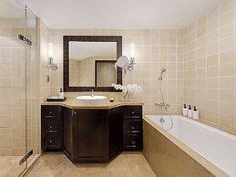 Conrad Bangkok Residences