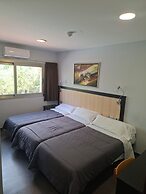Hotel 170