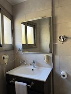 Hotel 170