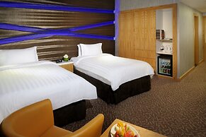 Al Safir Hotel & Tower