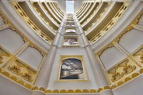 Al Safir Hotel & Tower