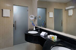 Al Safir Hotel & Tower