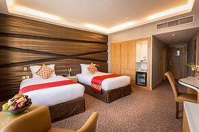 Al Safir Hotel & Tower