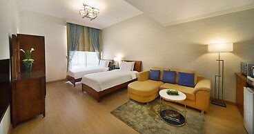 Al Safir Hotel & Tower