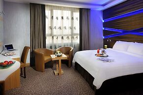 Al Safir Hotel & Tower