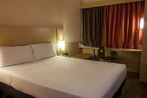 Ibis Manaus Distrito Industrial