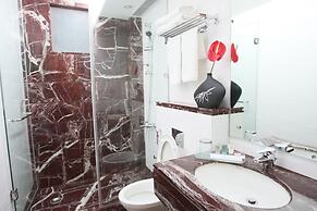 Emblem Hotel, New Friends Colony