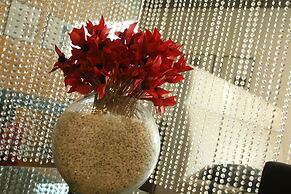 Emblem Hotel, New Friends Colony