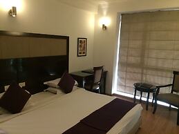 Emblem Hotel, New Friends Colony