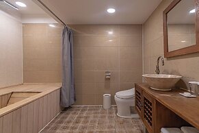 Seaes Hotel & Resort