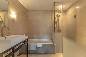 Seaes Hotel & Resort