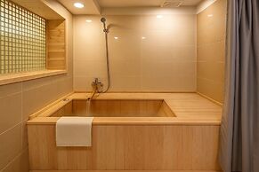 Seaes Hotel & Resort