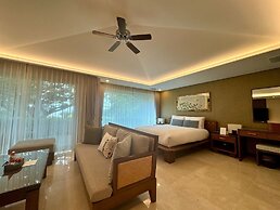 Seaes Hotel & Resort