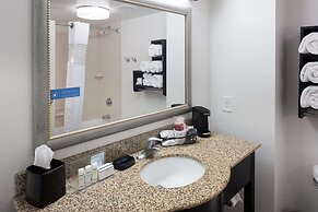 Hampton Inn & Suites Gainesville-Downtown