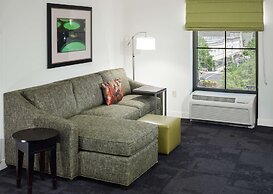 Hampton Inn & Suites Gainesville-Downtown