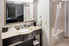 Hampton Inn & Suites Gainesville-Downtown