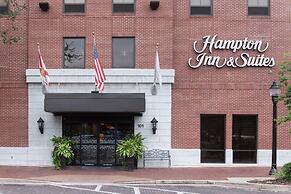 Hampton Inn & Suites Gainesville-Downtown
