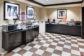 Hampton Inn & Suites Gainesville-Downtown