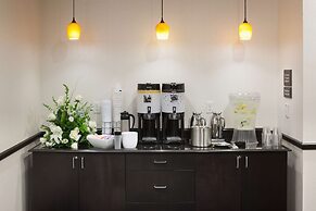 Hampton Inn & Suites Gainesville-Downtown