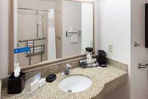 Hampton Inn & Suites Gainesville-Downtown