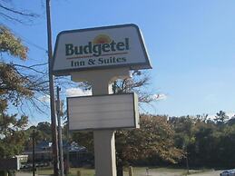 Budgetel Inn and Suites