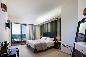 Steris Elegant Beach Hotel & Apartments