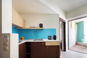 Steris Elegant Beach Hotel & Apartments