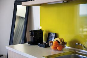 Steris Elegant Beach Hotel & Apartments