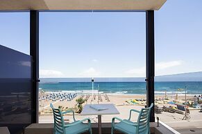 Steris Elegant Beach Hotel & Apartments