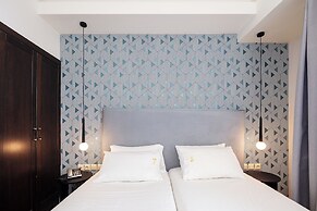 Steris Elegant Beach Hotel & Apartments