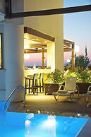 Steris Elegant Beach Hotel & Apartments