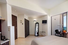 Steris Elegant Beach Hotel & Apartments