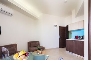 Steris Elegant Beach Hotel & Apartments