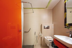 Steris Elegant Beach Hotel & Apartments