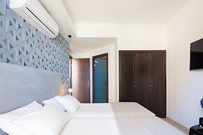 Steris Elegant Beach Hotel & Apartments