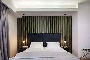 Steris Elegant Beach Hotel & Apartments